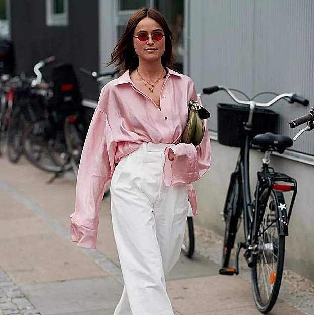 Pantalones vaqueros blancos que hacen efecto tipazo y no te vas a quitar esta primavera