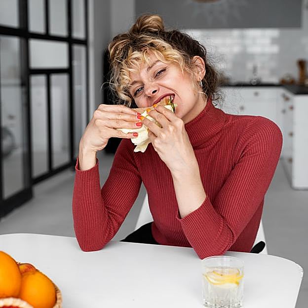 Cuidar de tu microbiota puede repercutir en tu felicidad. 