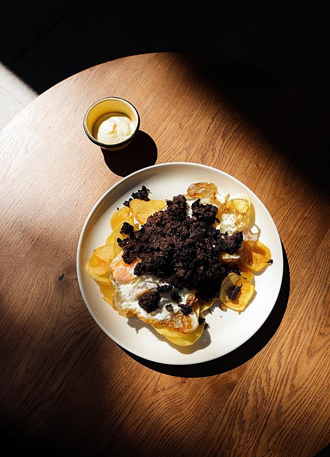 Imagen - Los huevos «el Desgraciado» de el Buen, uno de los restaurantes del barrio de Salamanca que se convertirá en tu propuesta gastronómica favorita esta primavera. / DR