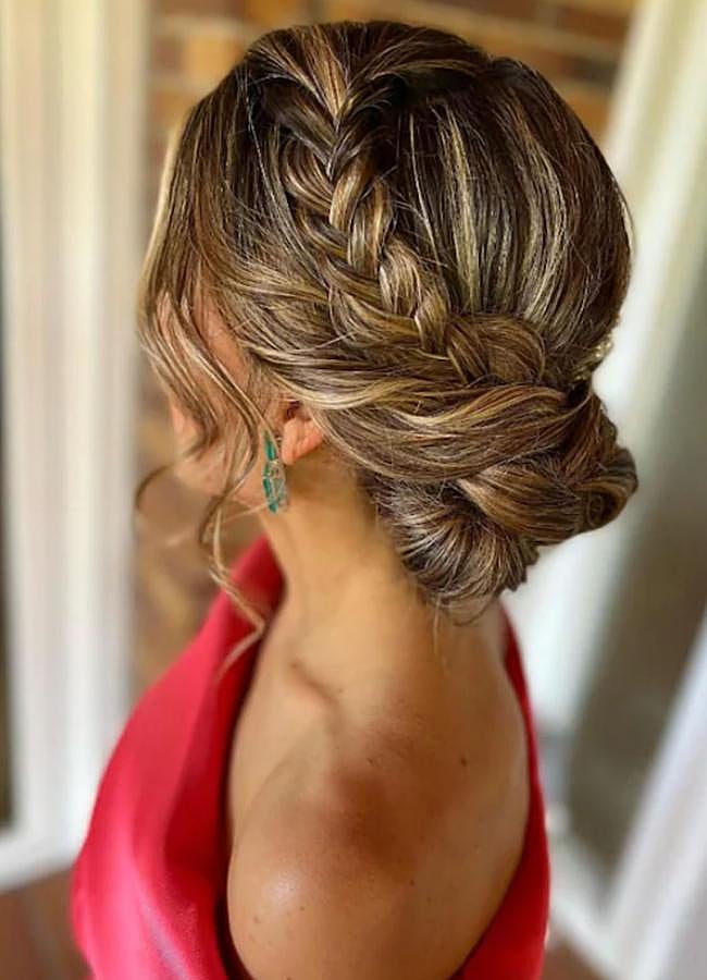 Imagen - Recogido con trenza para boda (@PEINADOS_TRENZAS_FACILES)
