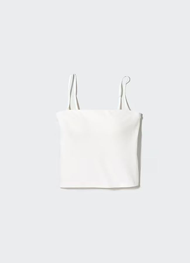 Imagen - Top blanco con sujetador integrado de Uniqlo (24,90 euros)