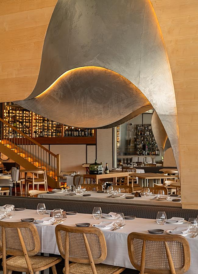 Imagen - El comedor de Berria, una propuesta enológica en Madrid en la que gastronomía y bodega siempre encuentran el maridaje perfecto. / DR