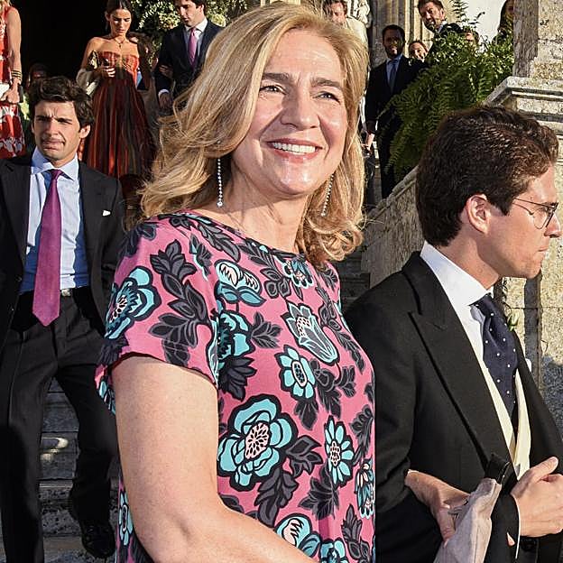 ¿Qué hacía la infanta Cristina en la boda de Victoria Matossian? La foto que desvela cómo es la nueva vida social de la ex duquesa de Palma