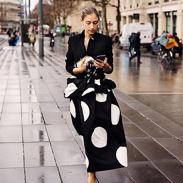 Super favorecedoras: necesitas una falda de lunares para derrochar estilo esta temporada