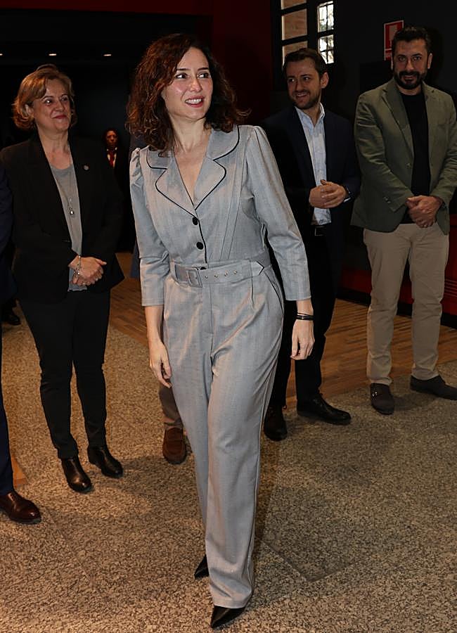 Imagen - Isabel Díaz Ayuso con un mono de Vogana (GTRES)