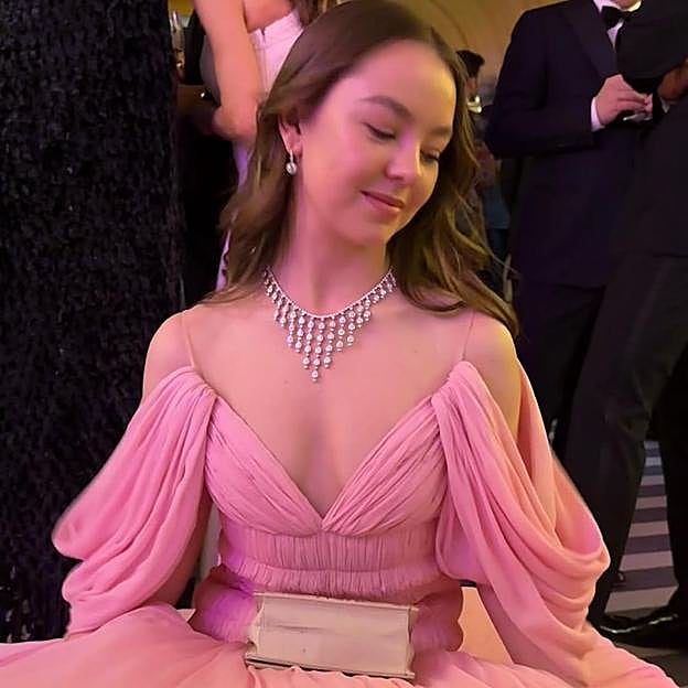 Alexandra de Hannover, espectacular, con un vestido de Alta Costura en el Baile de la Rosa: de Giambattista Valli y con detalles románticos