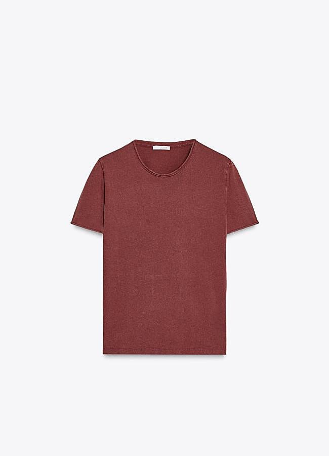 Imagen - Camiseta efecto lavado de Zara.