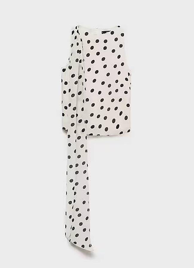 Imagen - Blusa topos cuello envolvente de Mango (35,99€)