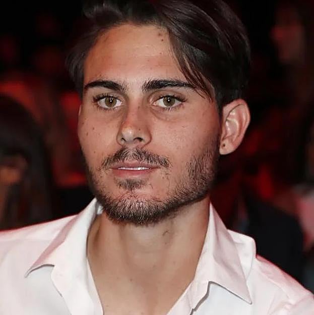 Miguel Alejandro Iglesias, el hijo mayor de Julio y Miranda. 