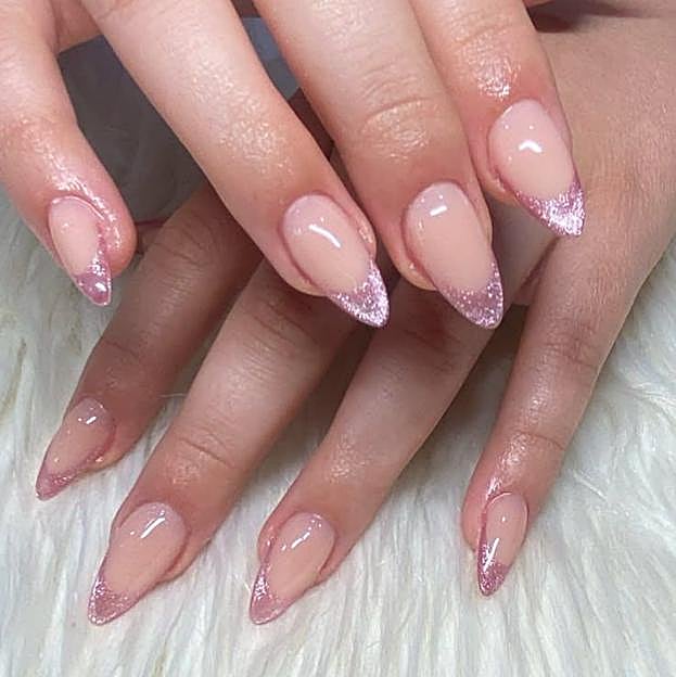 Manicura francesa ojo de gato