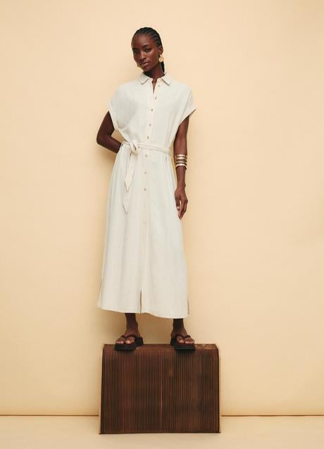 Imagen - Vestido con lino de Stradivarius (29,99 euros)
