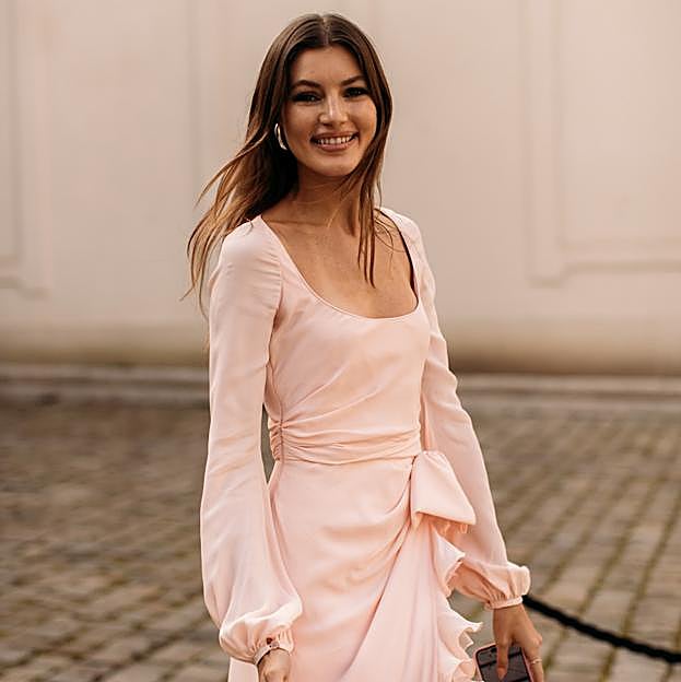 Aquí están los vestidos efecto tipazo que no puedes dejar escapar esta primavera