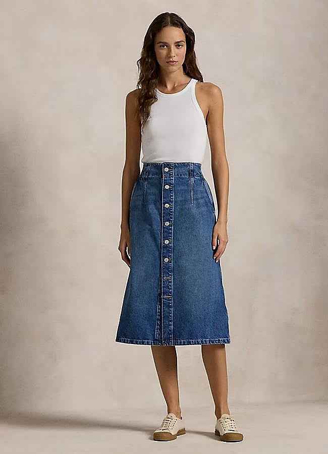 Imagen - Falda vaquera abotonada con corte evasé de Ralph Lauren, 299 euros.