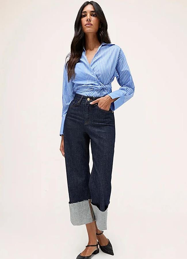 Imagen - Vaqueros cropped con bajo acabado en vuelta