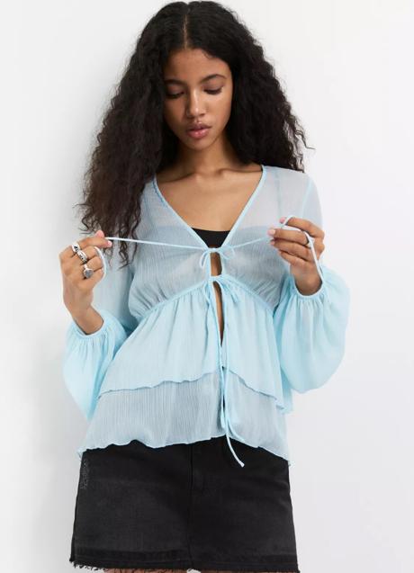 Imagen - Blusa fluida de Pull & Bear (22,99 euros)
