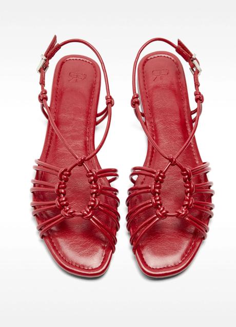 Imagen - Sandalias planas de Parfois (25,99 euros)