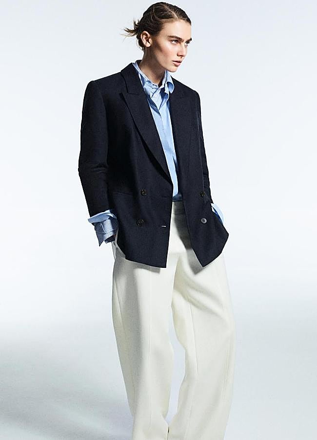 Imagen - Blazer azul marino tipo masculina