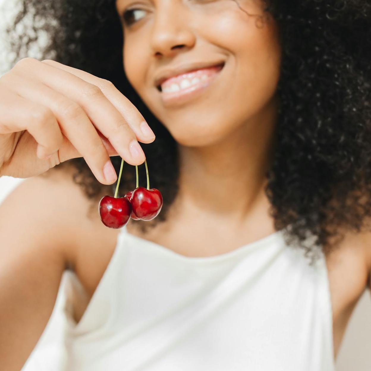 Las cerezas tienen una gran cantidad de melatonina, lo que favorece el sueño. 