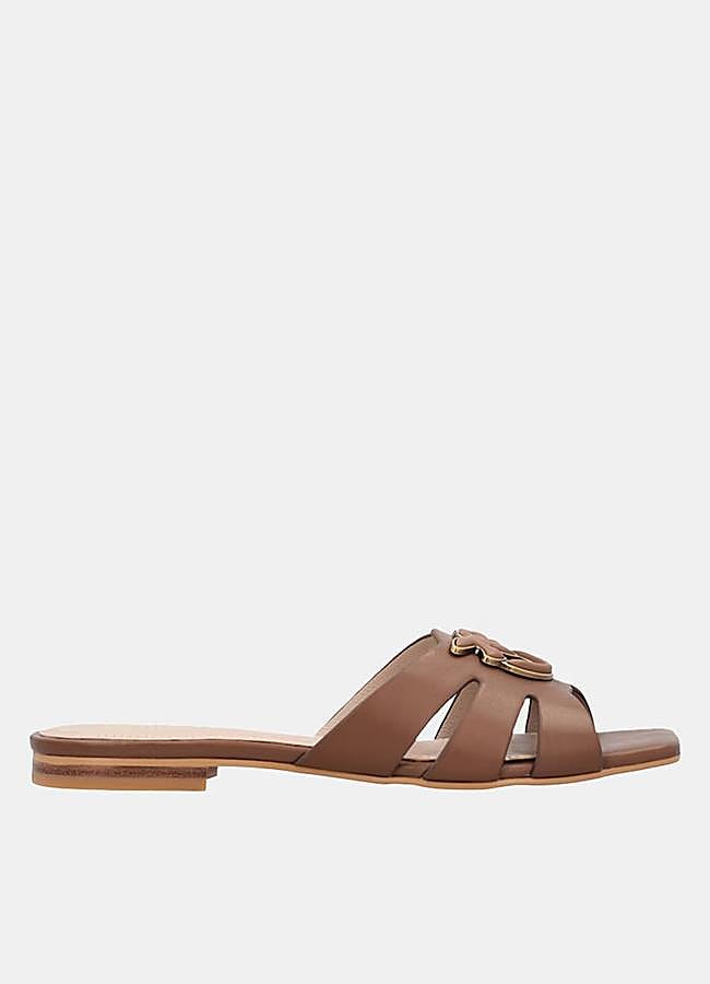 Imagen - Sandalias tipo pala de piel de Pinko, 210 euros.