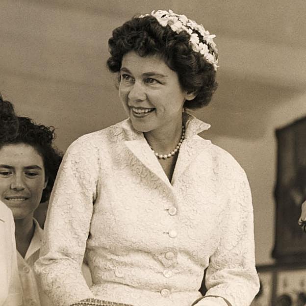La boda de Federica de Grecia, madre de la reina Sofía, en vísperas de la II Guerra Mundial: ceremonia ortodoxa y tiara de diamantes