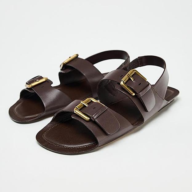 Sandalia piel hebilla