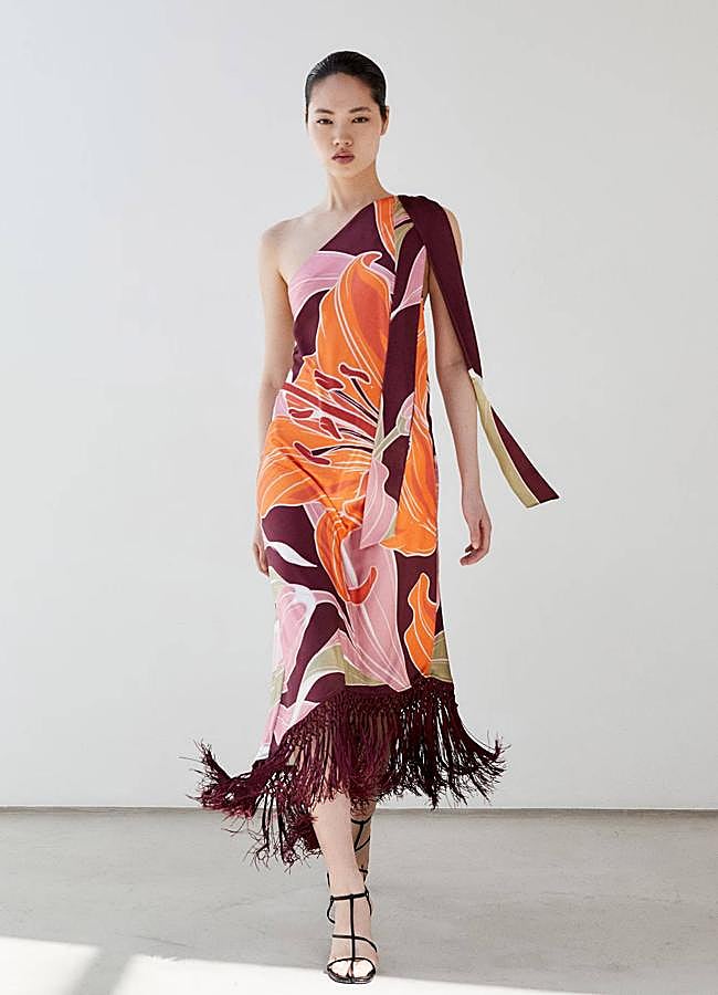 Imagen - Vestido satinado flecos de Sfera (69,95€)