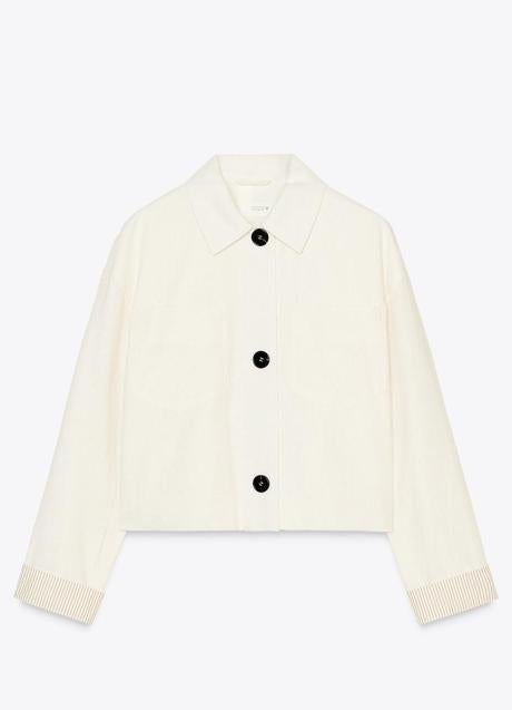 Imagen - Cazadora corta de lino de Zara (25,99 euros)