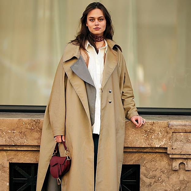 Eleva tus looks de primavera con estas gabardinas clásicas con un toque original