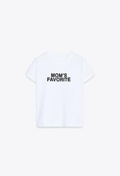 Imagen secundaria 2 - Camiseta «Mom's favorite» de Zara (9,95 euros).