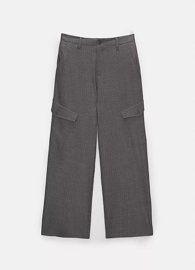 Imagen - Pantalón de vestir cargo raya diplomática de Pull and Bear (35,99€)