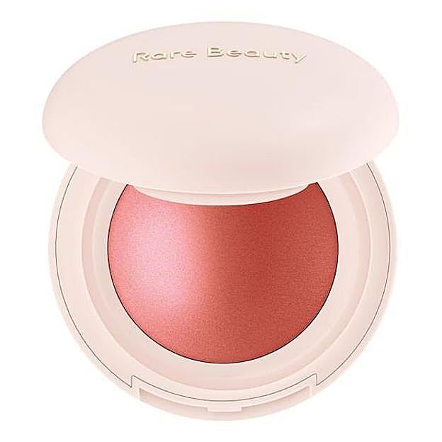 Soft Pinch Luminous Powder Blush de Rare Beauty. Precio: 30 euros