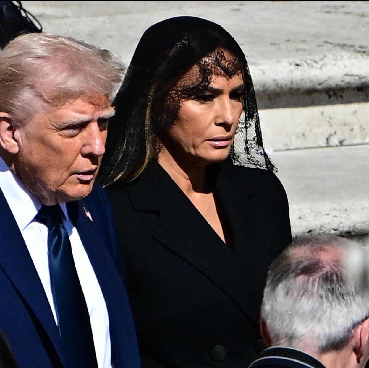 Melania Trump en el funeral del papa Francisco