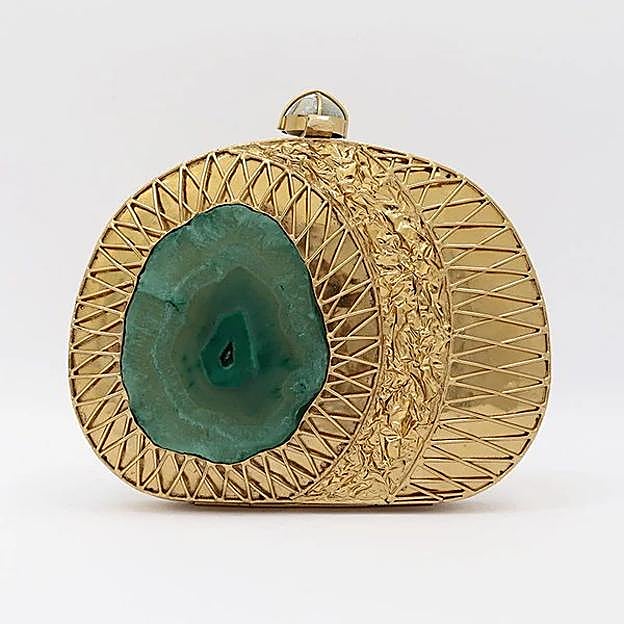 Bolso dorado de ACUS, 152 euros.