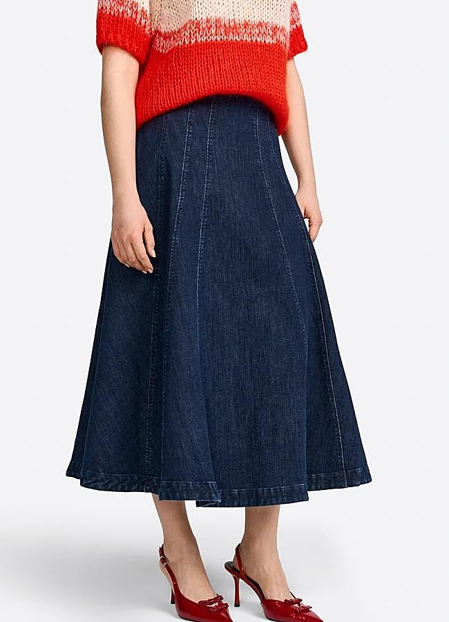 Imagen - Falda acampanada azul índigo de Rich & Royal, a la venta en Zalando, 124,95 euros..