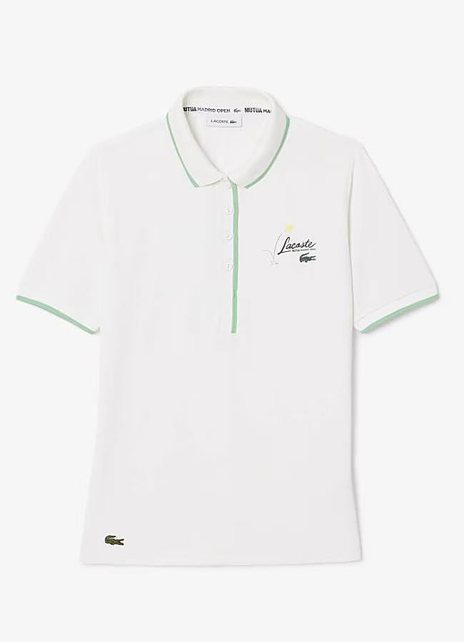 Imagen - Polo blanco de Lacoste, 150 euros.