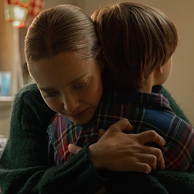 Amanda Seyfried en una imagen de la miniserie El largo río de las almas.