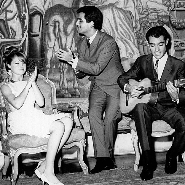 El Dúo Dinámico actuando junto a Marisol. 