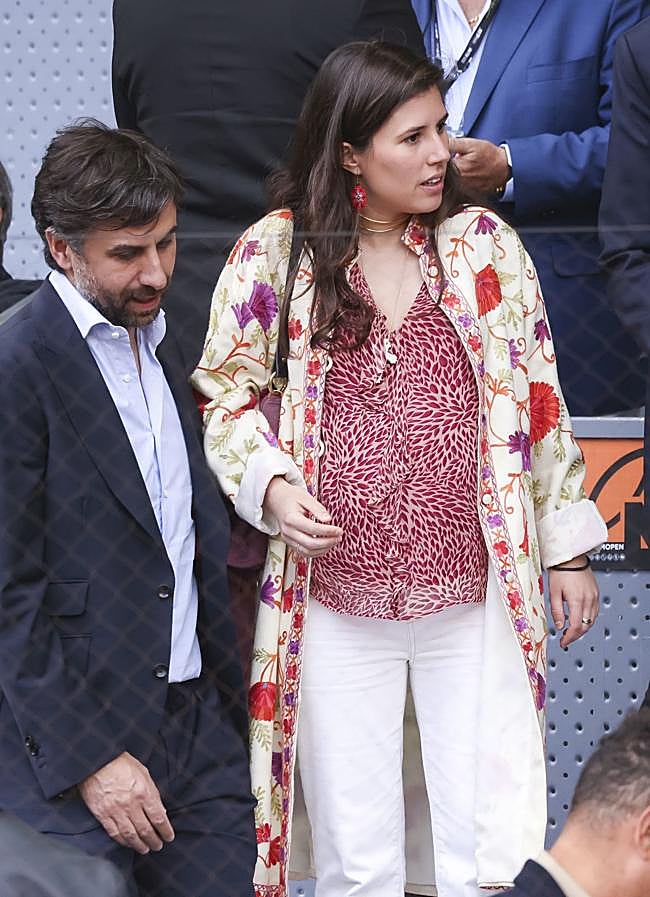 Imagen - Teresa Urquijo con un caftán bordado viendo el tenis. / GTRES