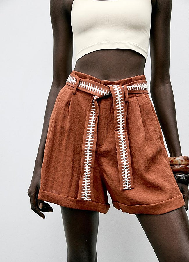 Imagen - Bermudas con cinturón de Zara.