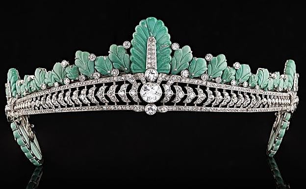 La tiara de turquesas creación de Cartier propiedad de la familia Astor. 