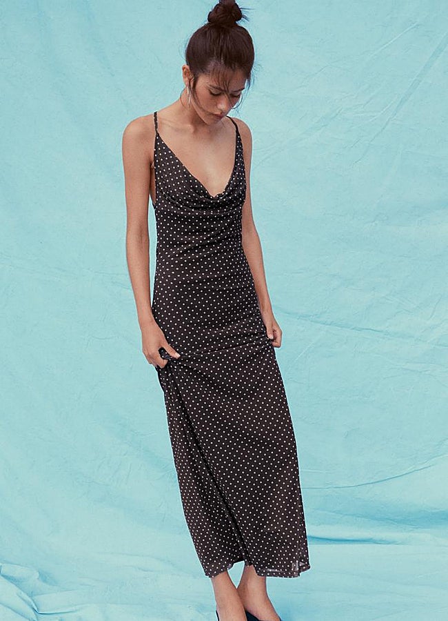 Imagen - Vestido largo de lunares de Zara.