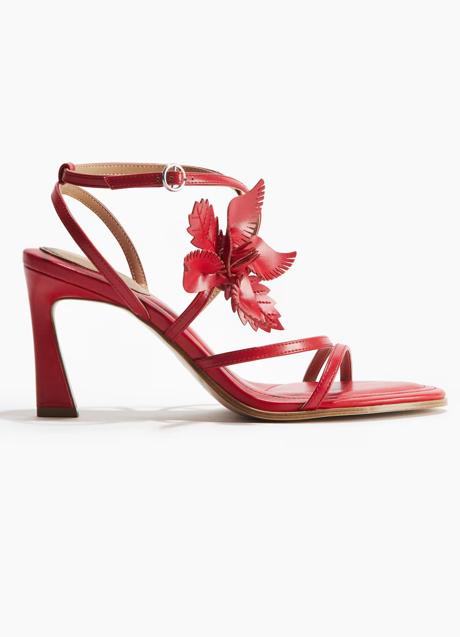 Imagen - Sandalias de color rojo de H&M (39,99 euros)