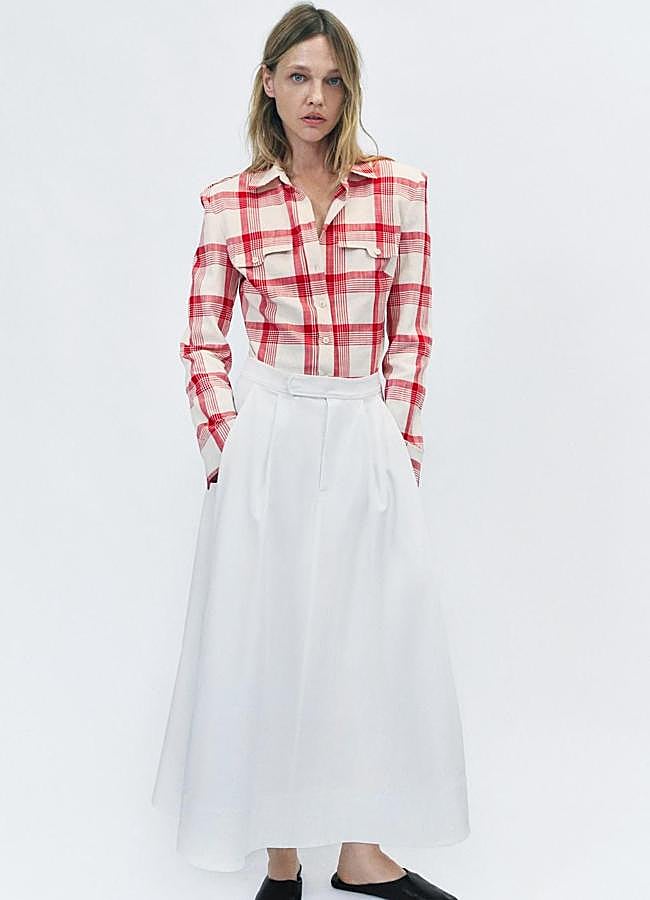 Imagen - Falda blanca con vuelo