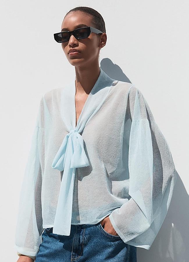 Imagen - Blusa con lazo semitransparente