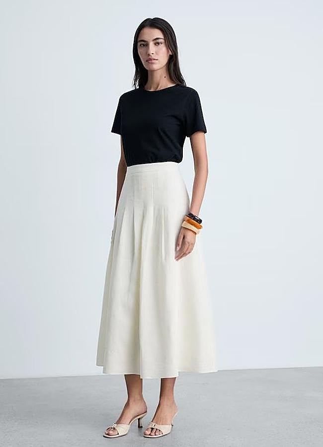 Imagen - Falda blanca con vuelo