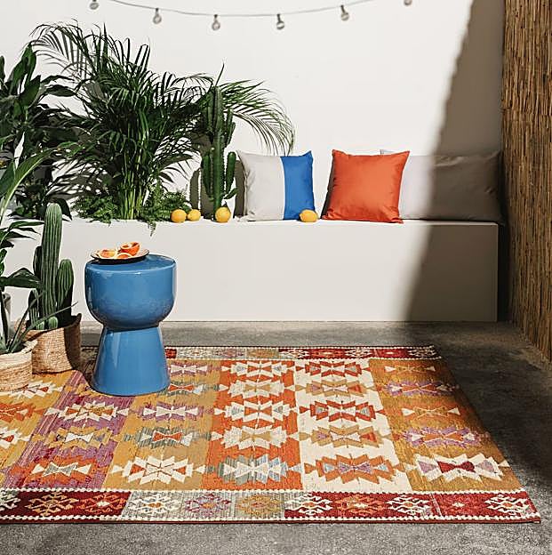 Alfombra de exterior de H&M Home, 199 euros.