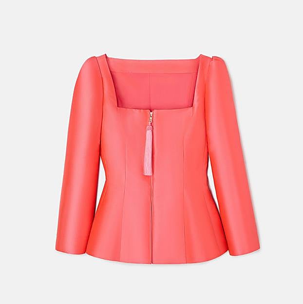 Imagen principal - Conjunto de blusa y falda o pantalón de la colección de Lorenzo Caprile para Silbon.