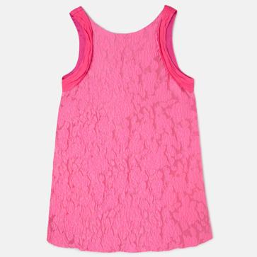 Imagen secundaria 1 - El rosa, el blanco y el negro completan la paleta cromática de esta colección cápsula.