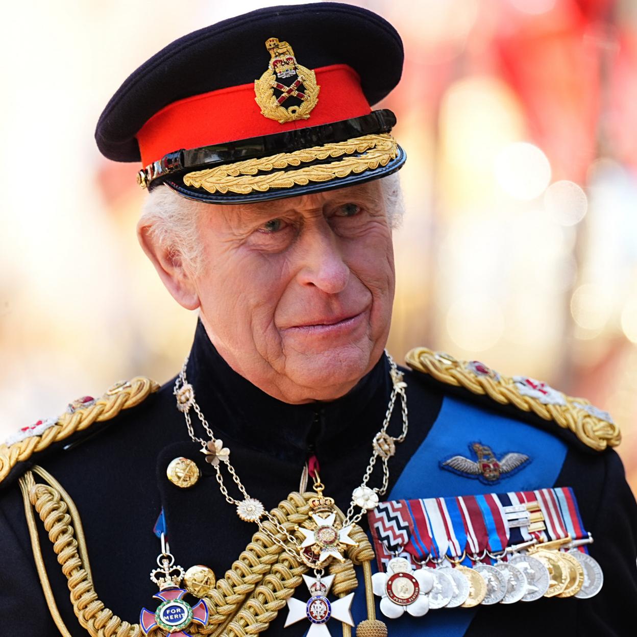 Carlos III se ha ganado a pulso la fama de derrochador. 