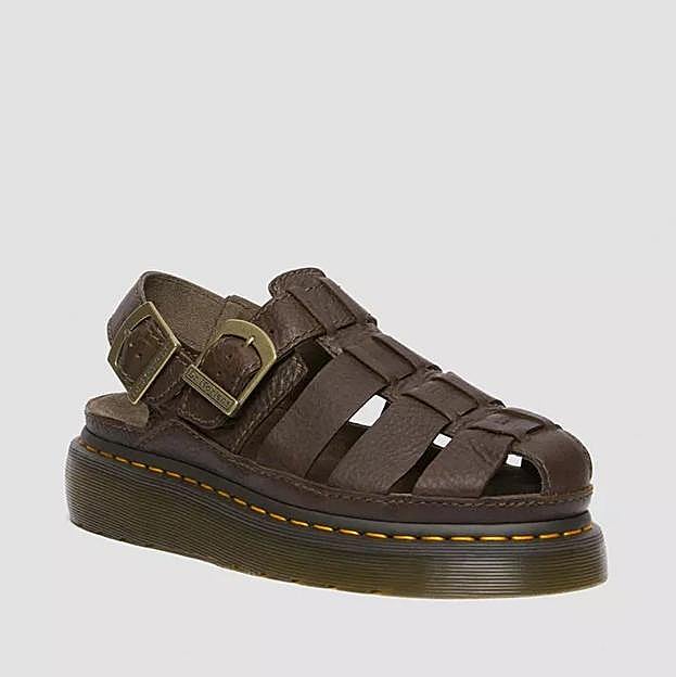 Sandalias Wrenlie Fisherman de pie grizzly (180€)